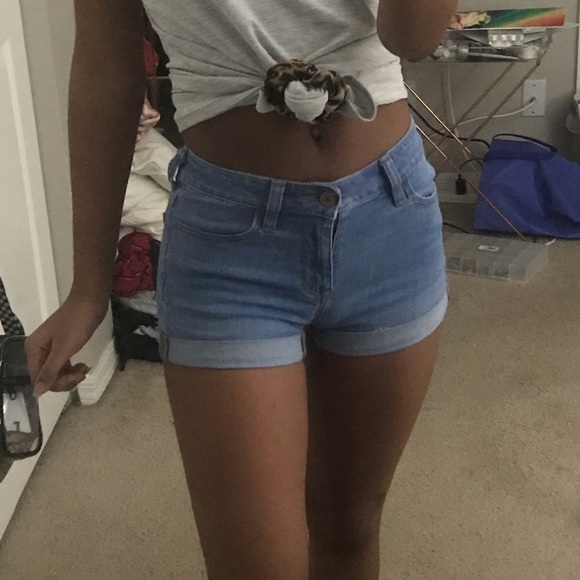 Pacsun Blue Jean Shorts - Picture 2 of 3